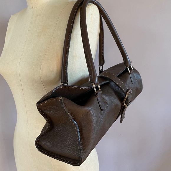 Fendi Roman leather baguette